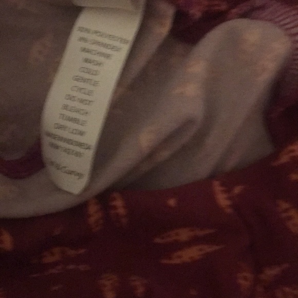 Lularoe leggings Tall and Curvy - Picture 3 of 3